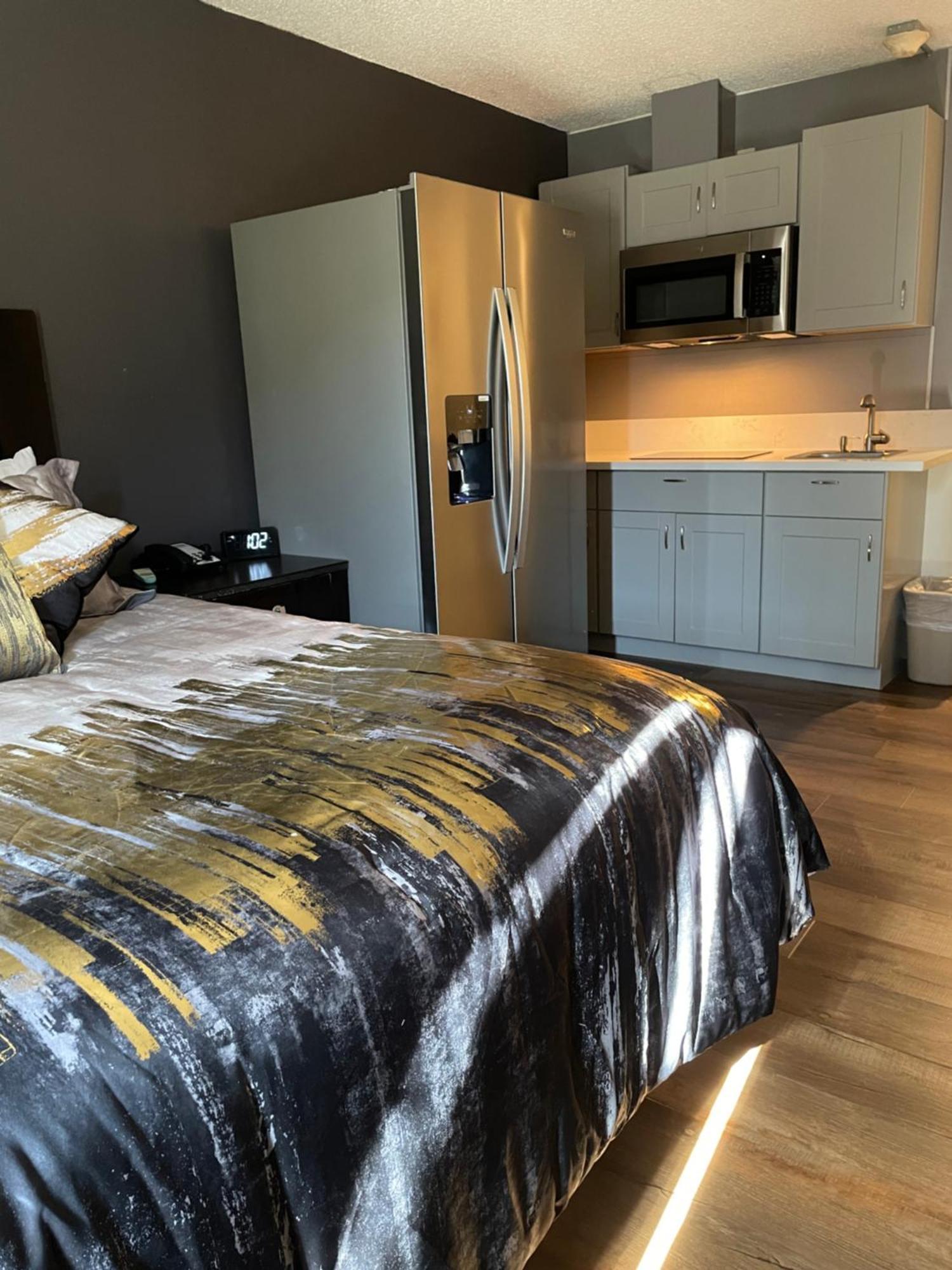 יובה סיטי Sutter Inn מראה חיצוני תמונה